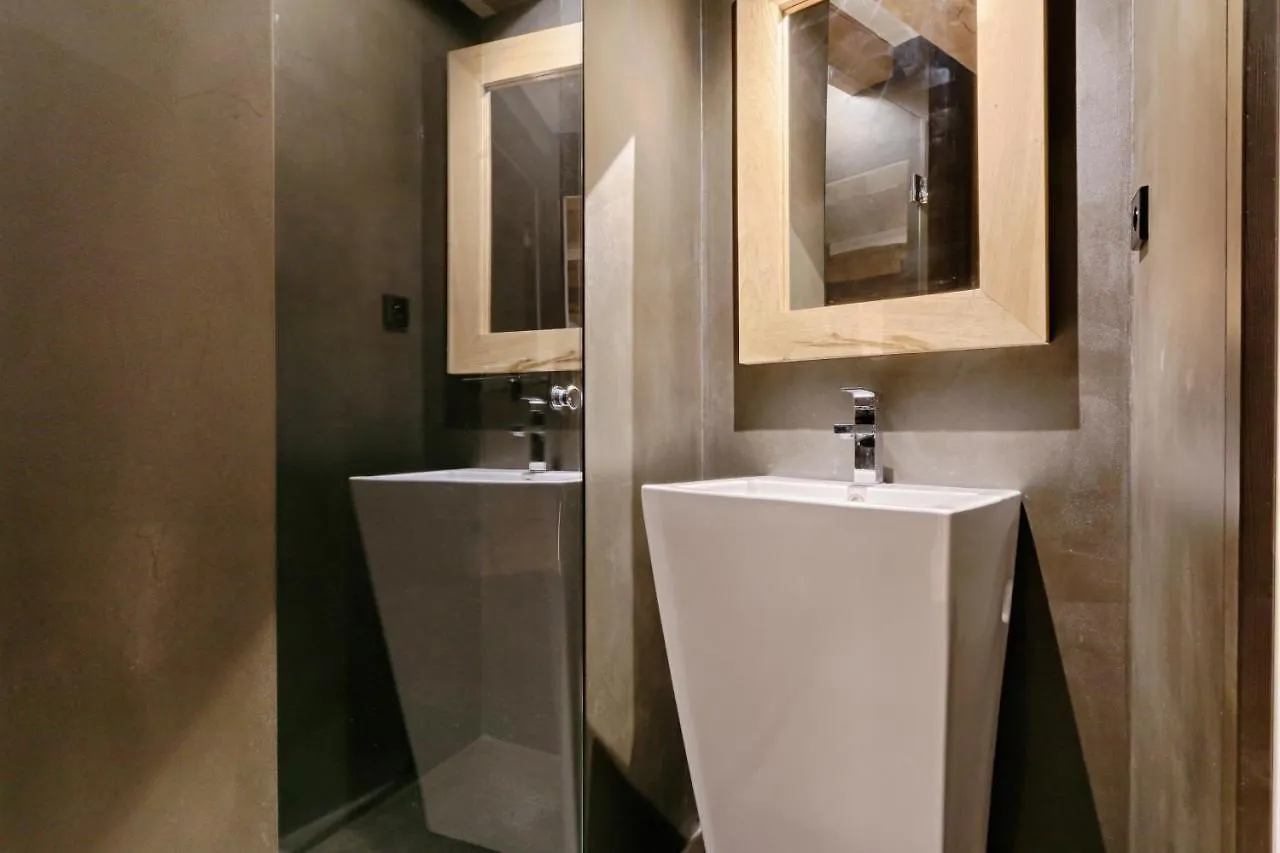 Apartamento Luxurious & Design Flat 2br/8p- Boulevard Saint Germain Paris